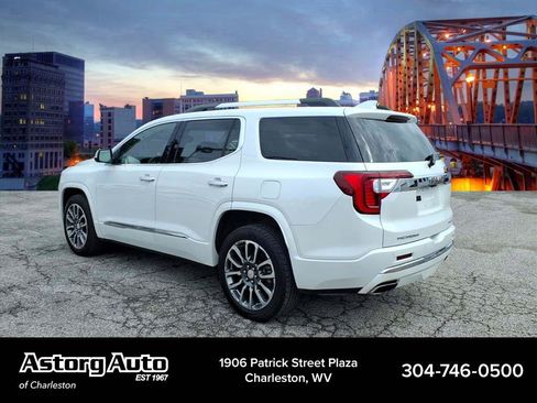 Used 2020 GMC Acadia Denali w/ Denali Ultimate Package AWD/4WD image 5