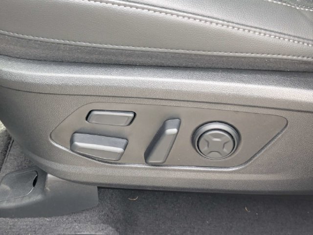 Certified 2026 Kia Sorento SX Prestige AWD/4WD image 19
