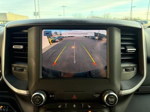 Used 2022 RAM 1500 Big Horn image 5
