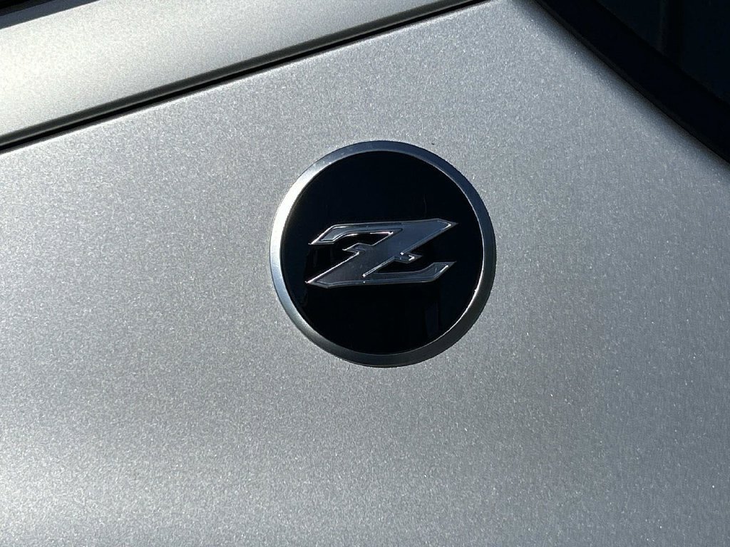 Used 2024 Nissan Z Performance w/ Floor Mat Package RWD image 10