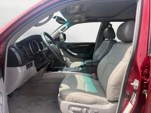 Used 2008 Toyota 4Runner Limited image 11