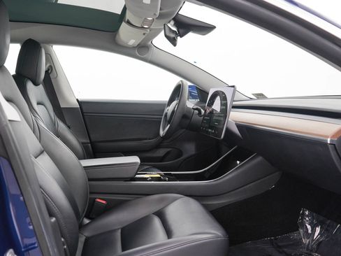 Used 2020 Tesla Model 3 Long Range AWD/4WD image 11