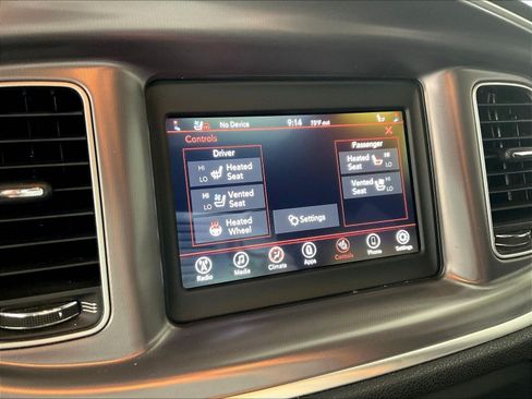 Used 2021 Dodge Charger SXT w/ Leather Interior Group RWD image 36