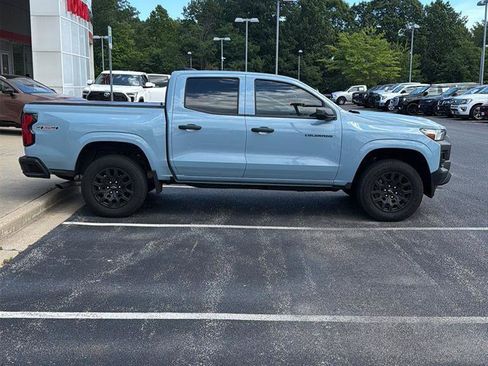 Used 2025 Chevrolet Colorado W/T w/ WT Custom Package AWD/4WD image 1