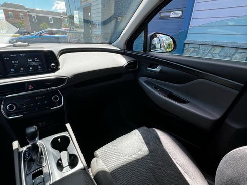 Used 2019 Hyundai Santa Fe SE FWD image 19