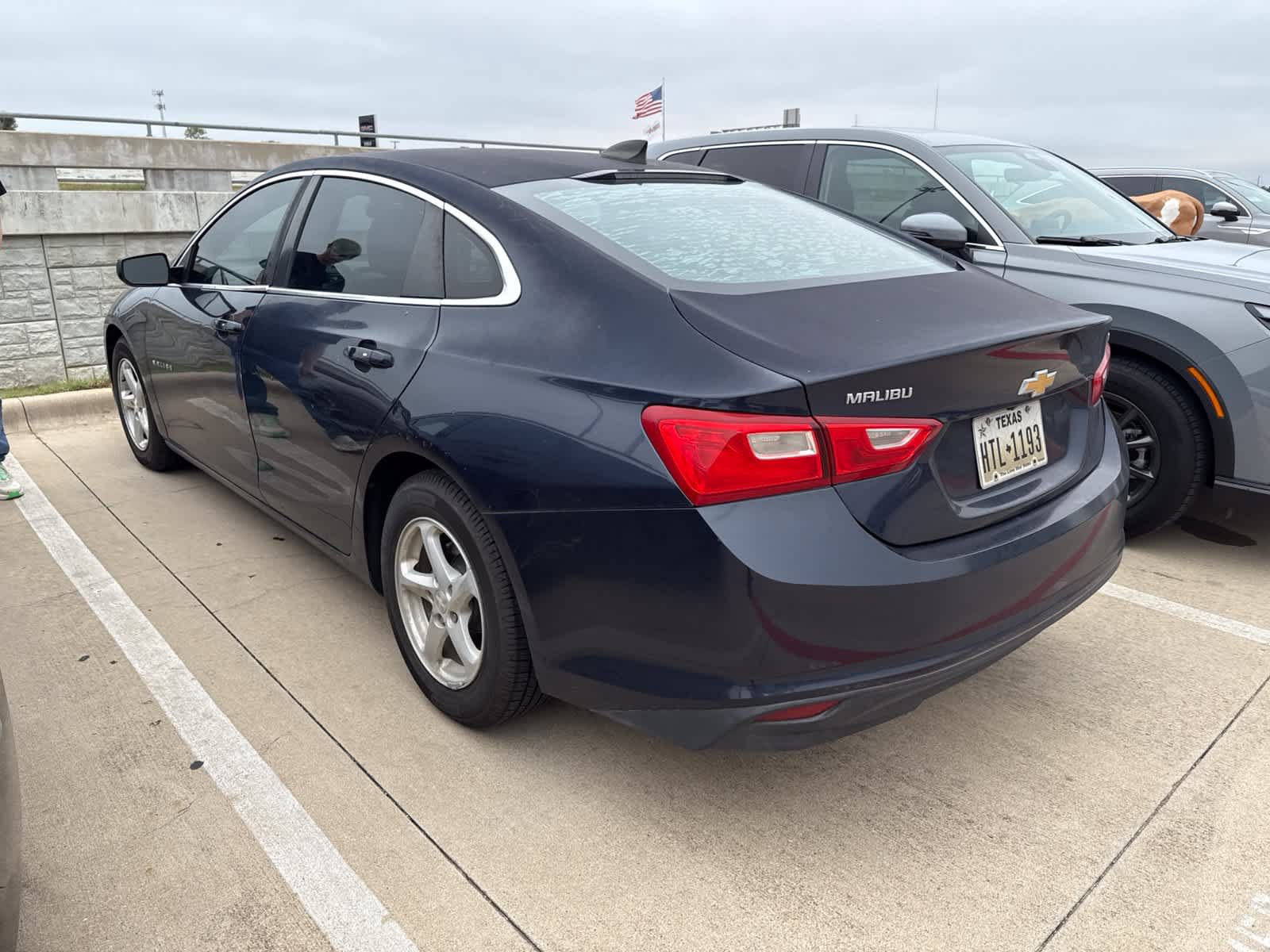 Used 2016 Chevrolet Malibu LS FWD image 6