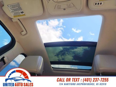Used 2016 Ford Escape Titanium w/ Equipment Group 301A AWD/4WD image 23