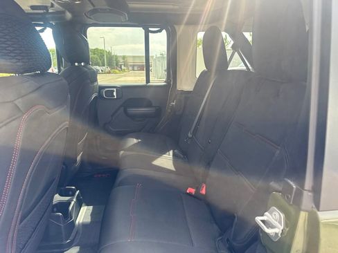 Used 2020 Jeep Wrangler Unlimited Sport AWD/4WD image 12