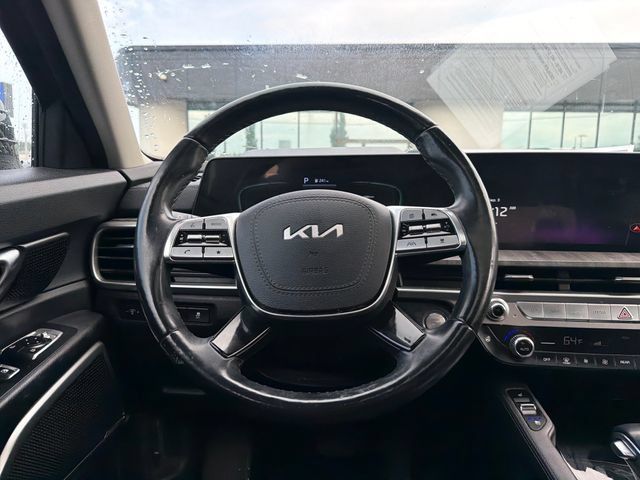 Used 2023 Kia Telluride EX w/ EX Captain's Chair Package AWD/4WD image 14
