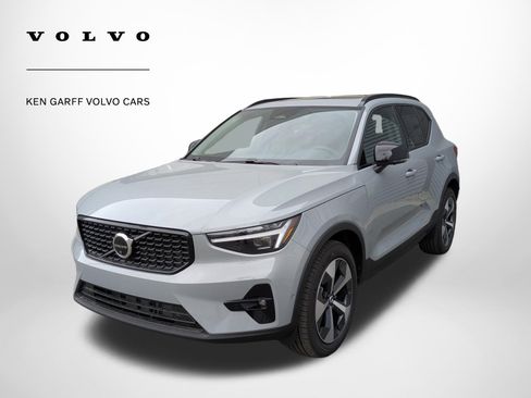 New 2026 Volvo XC40 B5 Plus w/ Protection Package Premier image 8