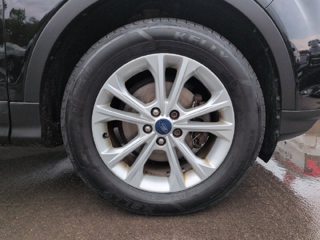 Certified 2018 Ford Escape SE FWD image 13