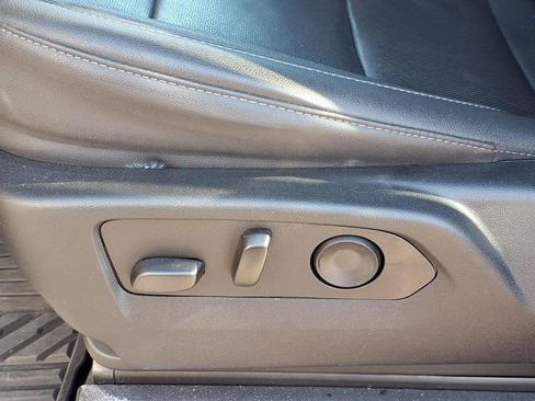 Used 2023 Chevrolet Silverado 1500 LTZ w/ LTZ Premium Package image 4