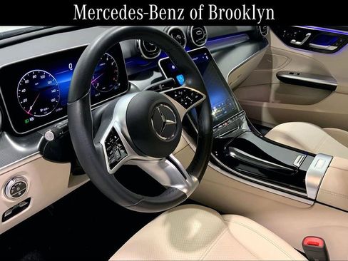 Certified 2025 Mercedes-Benz C 300 4MATIC Sedan image 17