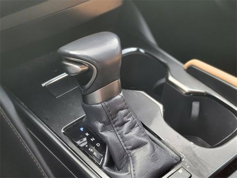 Used 2023 Lexus ES 350 image 29