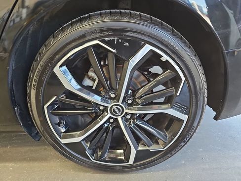Used 2024 Nissan Altima 2.5 SR FWD image 31