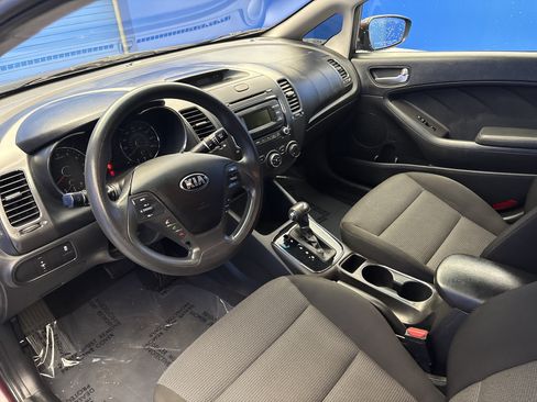 Used 2017 Kia Forte LX FWD image 11