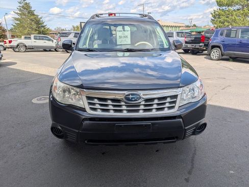 Used 2013 Subaru Forester 2.5X Premium w/ All-Weather Pkg AWD/4WD image 2