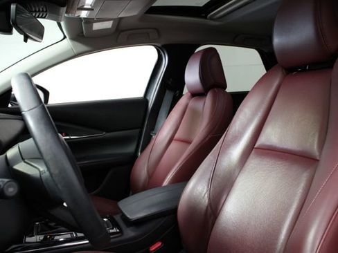 Used 2024 MAZDA CX-30 AWD 2.5 S w/ Preferred Package image 13