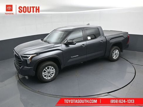 New 2026 Toyota Tundra SR5 w/ SR5 Premium Package AWD/4WD image 51