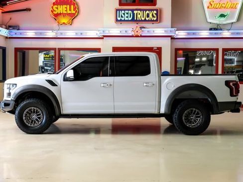 Used 2020 Ford F150 Raptor w/ Equipment Group 802A Luxury AWD/4WD image 13