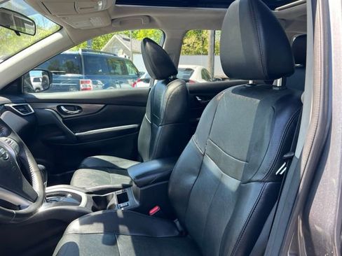 Used 2016 Nissan Rogue SL w/ SL Premium Package AWD/4WD image 3
