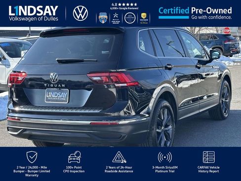 Used 2022 Volkswagen Tiguan SE w/ Panoramic Sunroof Package image 7