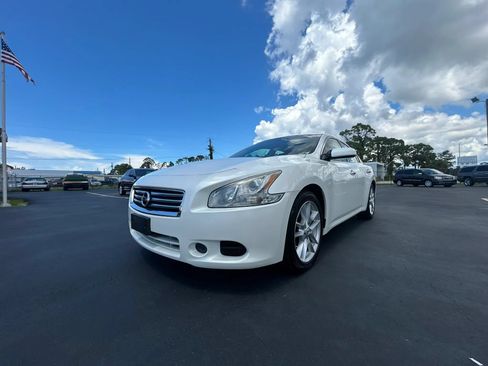 Used 2014 Nissan Maxima 3.5 S FWD image 11