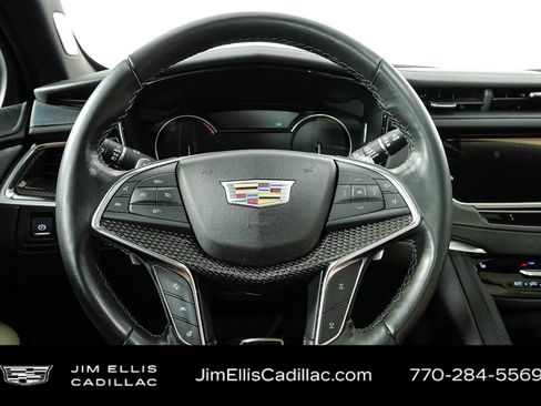 Used 2023 Cadillac XT5 Sportv AWD/4WD image 10