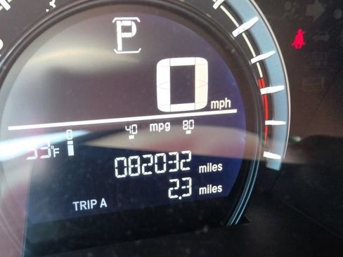 Used 2018 Honda CR-V LX image 3