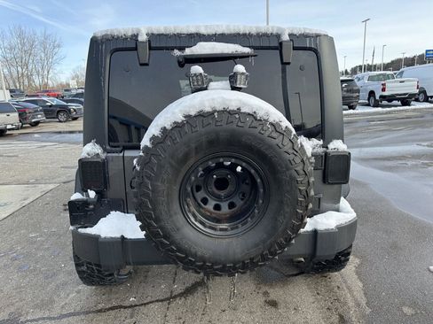 Used 2017 Jeep Wrangler Unlimited Sport w/ Quick Order Package 24S image 7