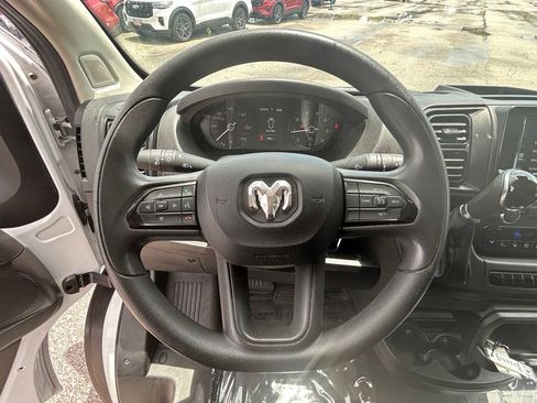 Used 2023 RAM ProMaster 2500 FWD image 15