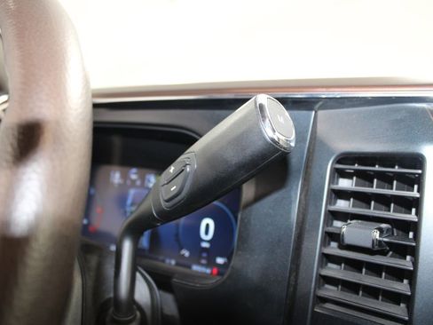 Used 2024 Ford F250 King Ranch w/ Chrome Package image 44