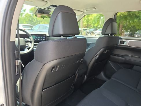New 2026 Hyundai Santa Fe SE FWD image 19