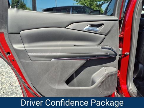 New 2026 Chevrolet Traverse LT w/ Midnight/Sport Edition image 25