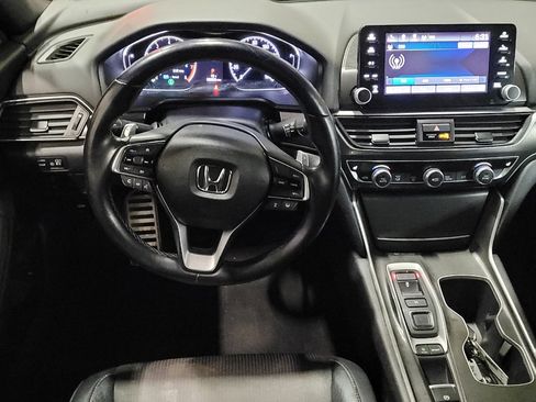 Used 2018 Honda Accord Sport image 22
