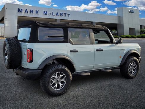 Certified 2022 Ford Bronco Badlands image 3