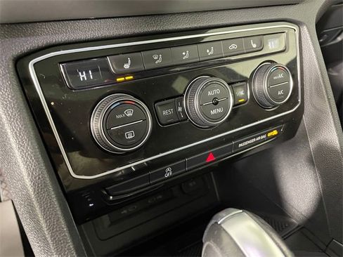 Used 2022 Volkswagen Atlas SE image 9