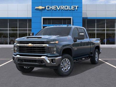 New 2026 Chevrolet Silverado 2500 LT w/ Texas Edition image 6