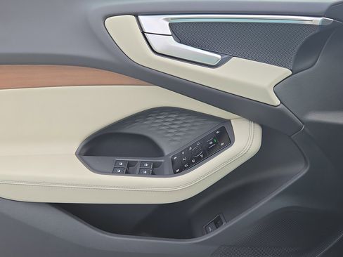 New 2025 Audi A5 2.0T Premium Plus image 18