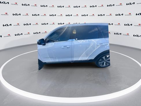 Certified 2022 Kia Telluride EX w/ EX Premium Package image 5