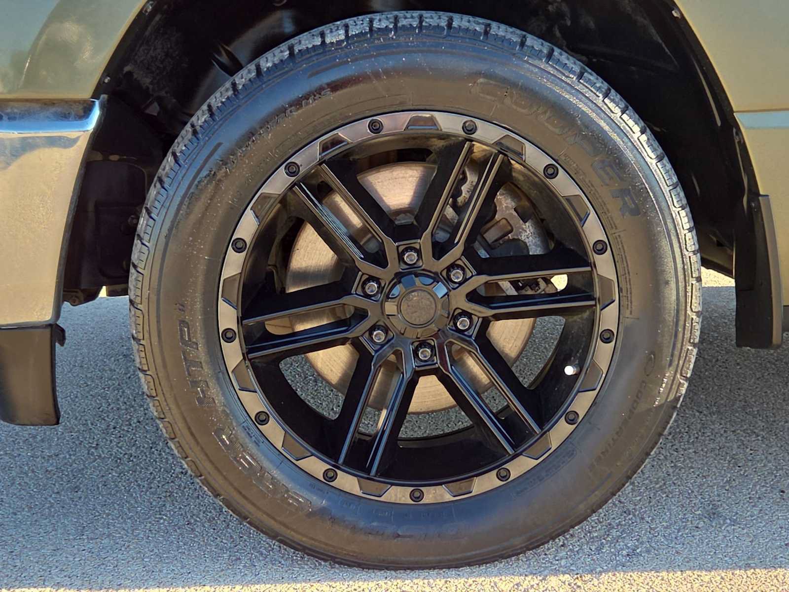 Used 2020 RAM 1500 Lone Star RWD image 12