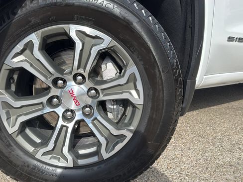 Used 2026 GMC Sierra 1500 SLT RWD image 29
