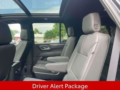 Used 2024 Chevrolet Tahoe RST w/ Luxury Package AWD/4WD image 16