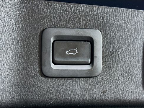 Used 2025 MAZDA CX-5 AWD 2.5 S w/ Preferred Package image 28
