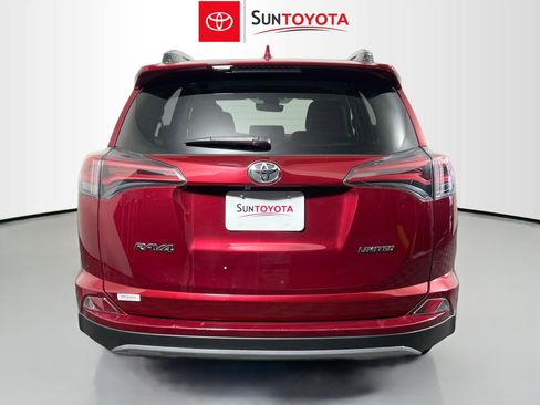 Used 2018 Toyota RAV4 Limited image 5