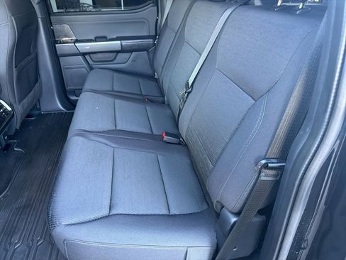 Used 2022 Ford F150 XLT w/ Equipment Group 302A High image 11