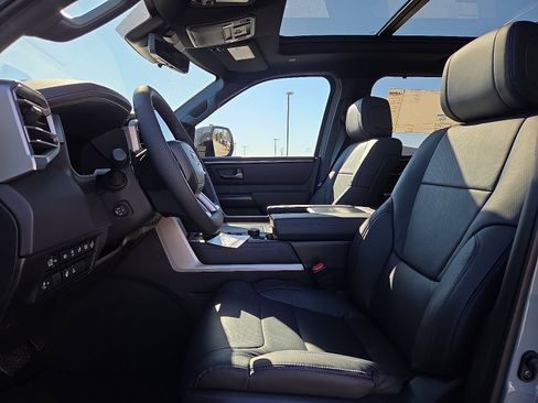 New 2026 Toyota Tundra Platinum image 9