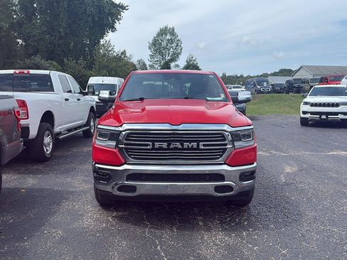 Used 2024 RAM 1500 Laramie AWD/4WD image 5