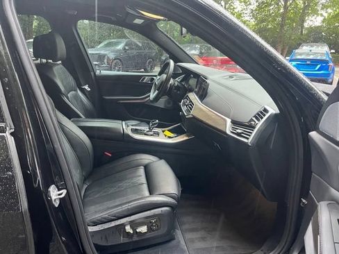 Used 2019 BMW X5 xDrive50i w/ M Sport Package AWD/4WD image 11