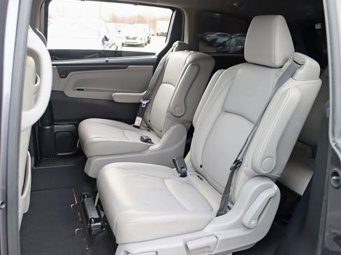 Used 2019 Honda Odyssey EX-L image 28